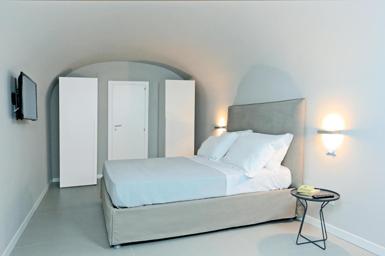 B&Bari, Via Cairoli, Le Case Di Aurelia Guesthouse Екстер'єр фото